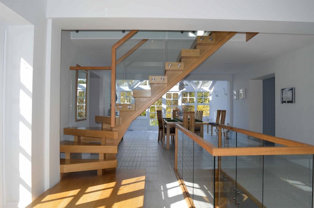 Kited Timber Staircase Glass 