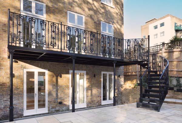 London Victorian Balcony