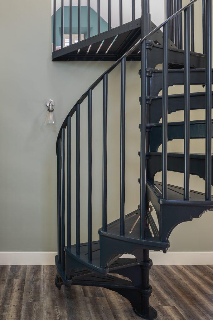 Spiral Staircase Black